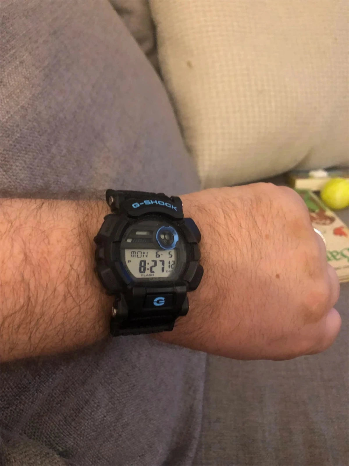 Casio - G-Shock - GD-400-1B2DR