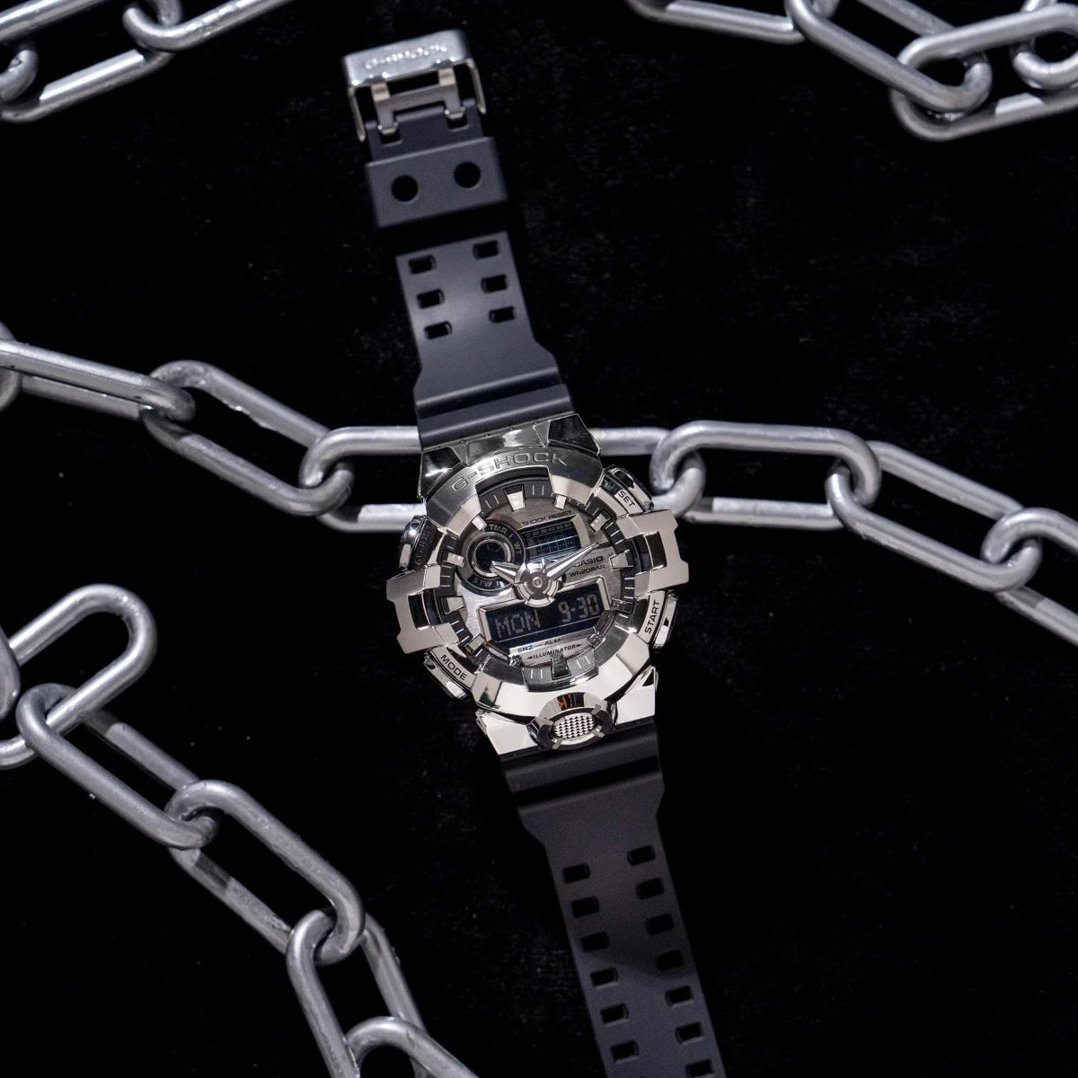 Casio - G-Shock - GM-700-1ADR