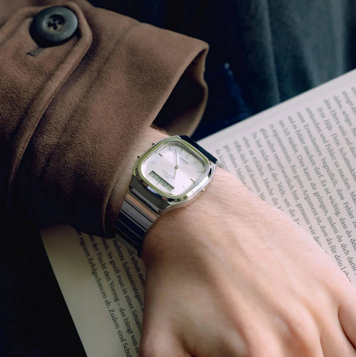 Casio - Vintage - AQ-240E-7ADF