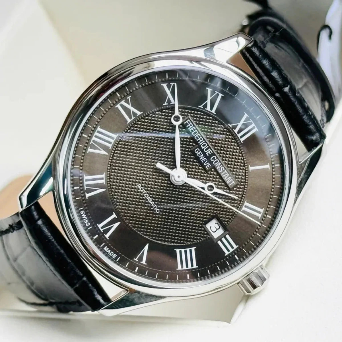 Frederique Constant - Classics Automatic - FC-303MCK5B6