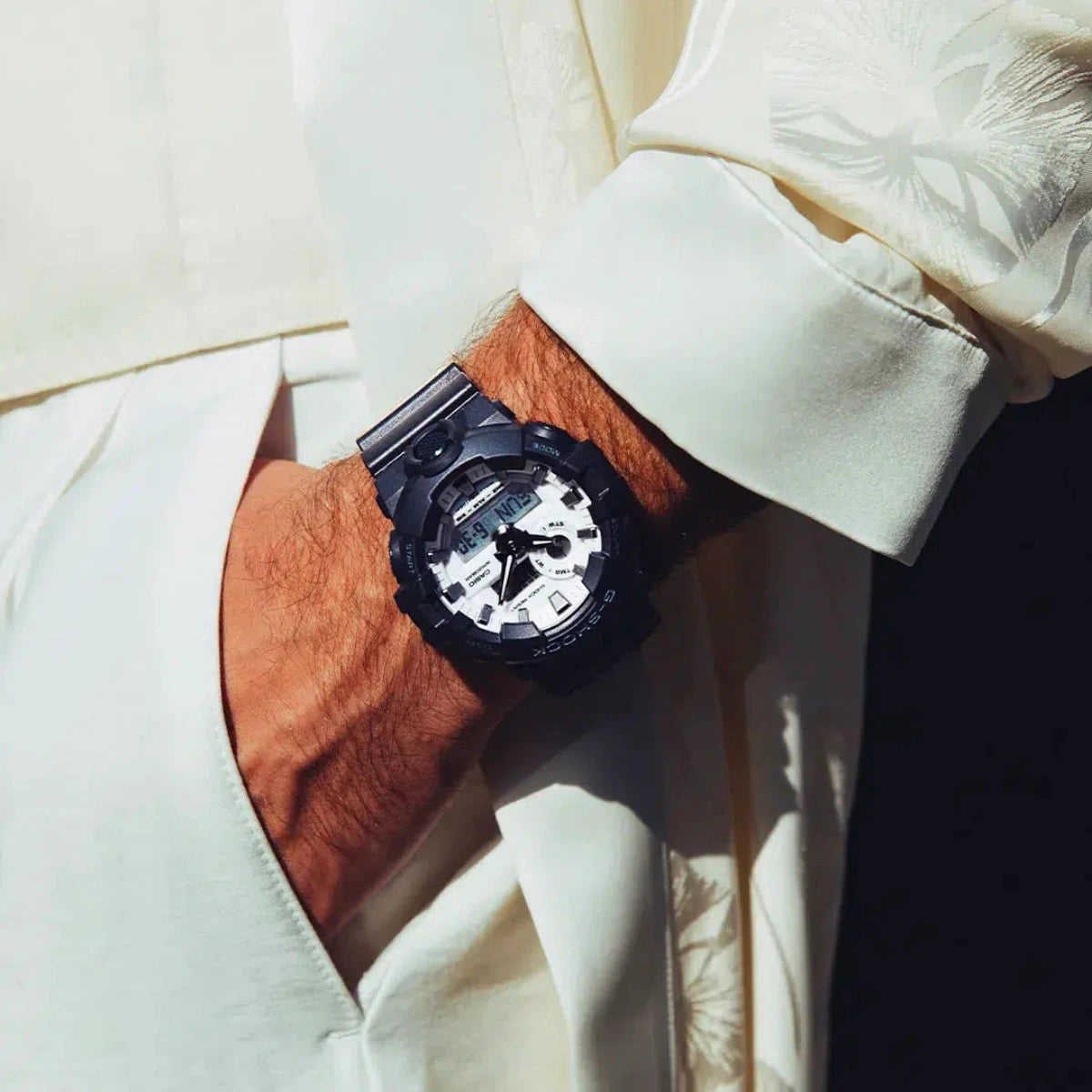 Casio - G-Shock - GA-700WD-1ADR