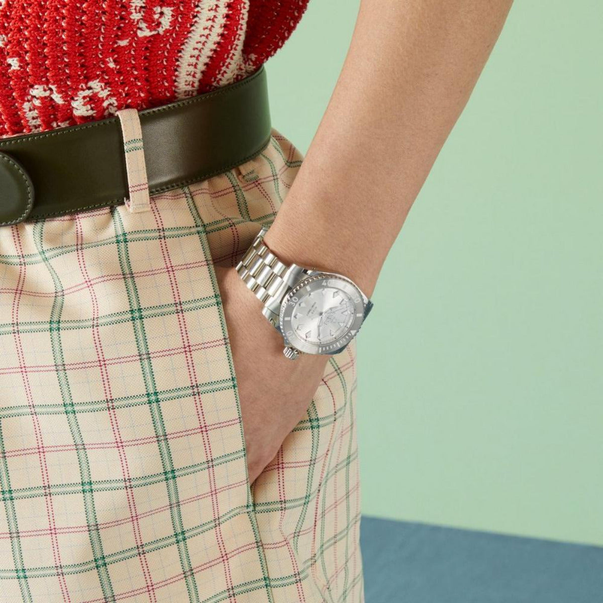 Gucci - Dive Automatic - YA136.354