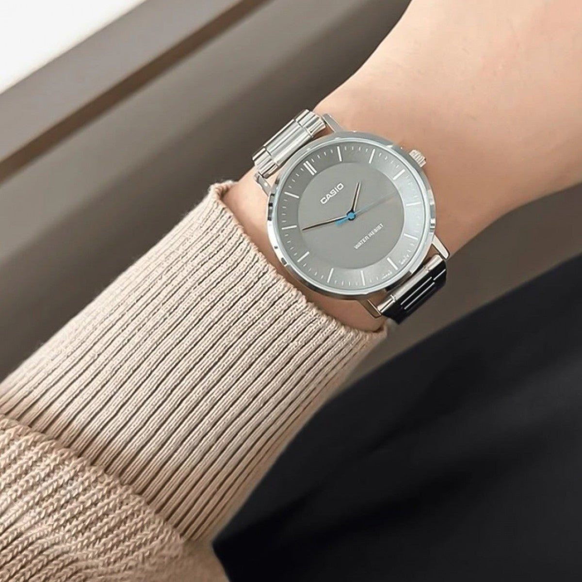 Casio - General - MTP-VT04D-8EDF