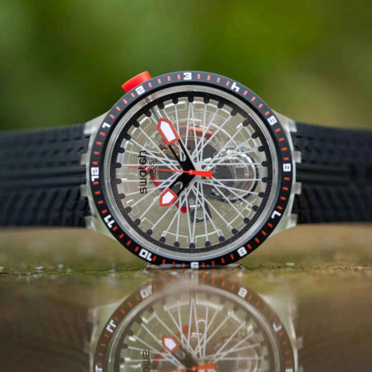Swatch - THE PILGRIM - TREAD ON IT-  SB05K103