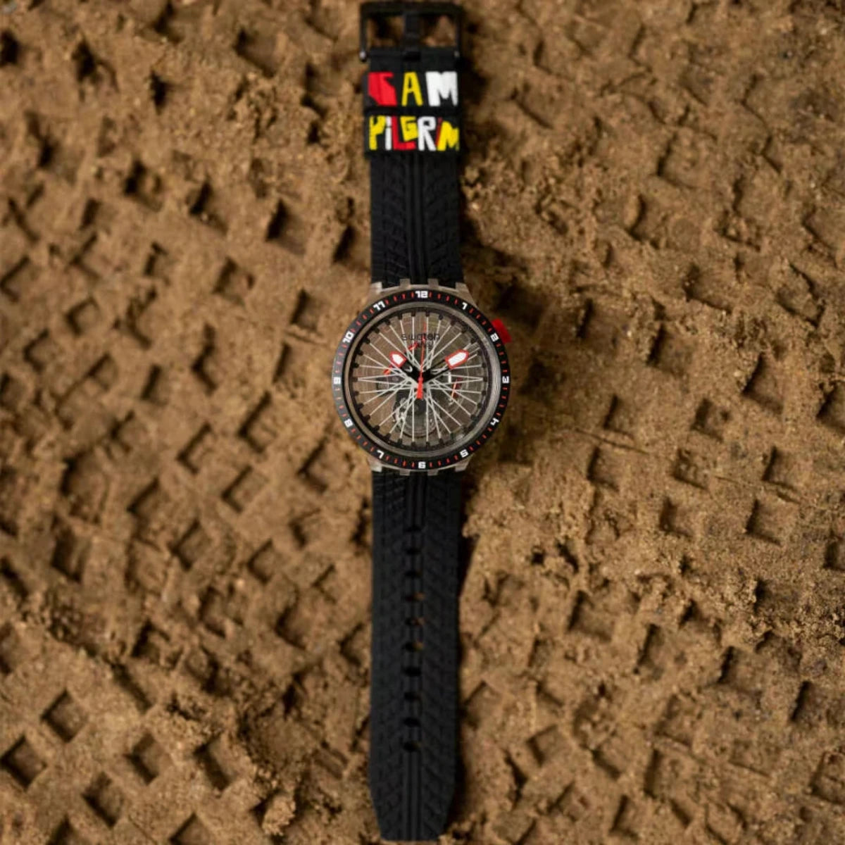 Swatch - THE PILGRIM - TREAD ON IT-  SB05K103