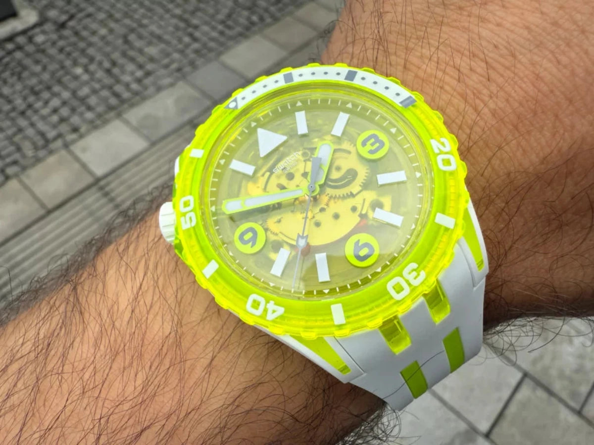 Swatch - EGG YOLK - SSCU09J100