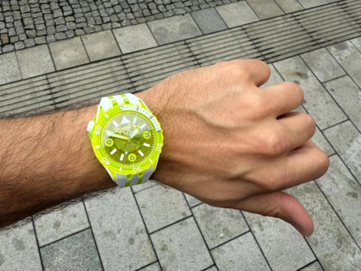 Swatch - EGG YOLK - SSCU09J100