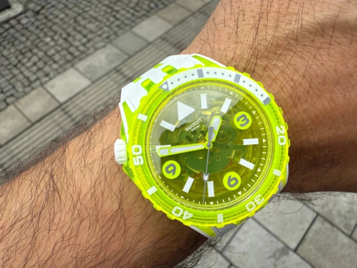 Swatch - EGG YOLK - SSCU09J100
