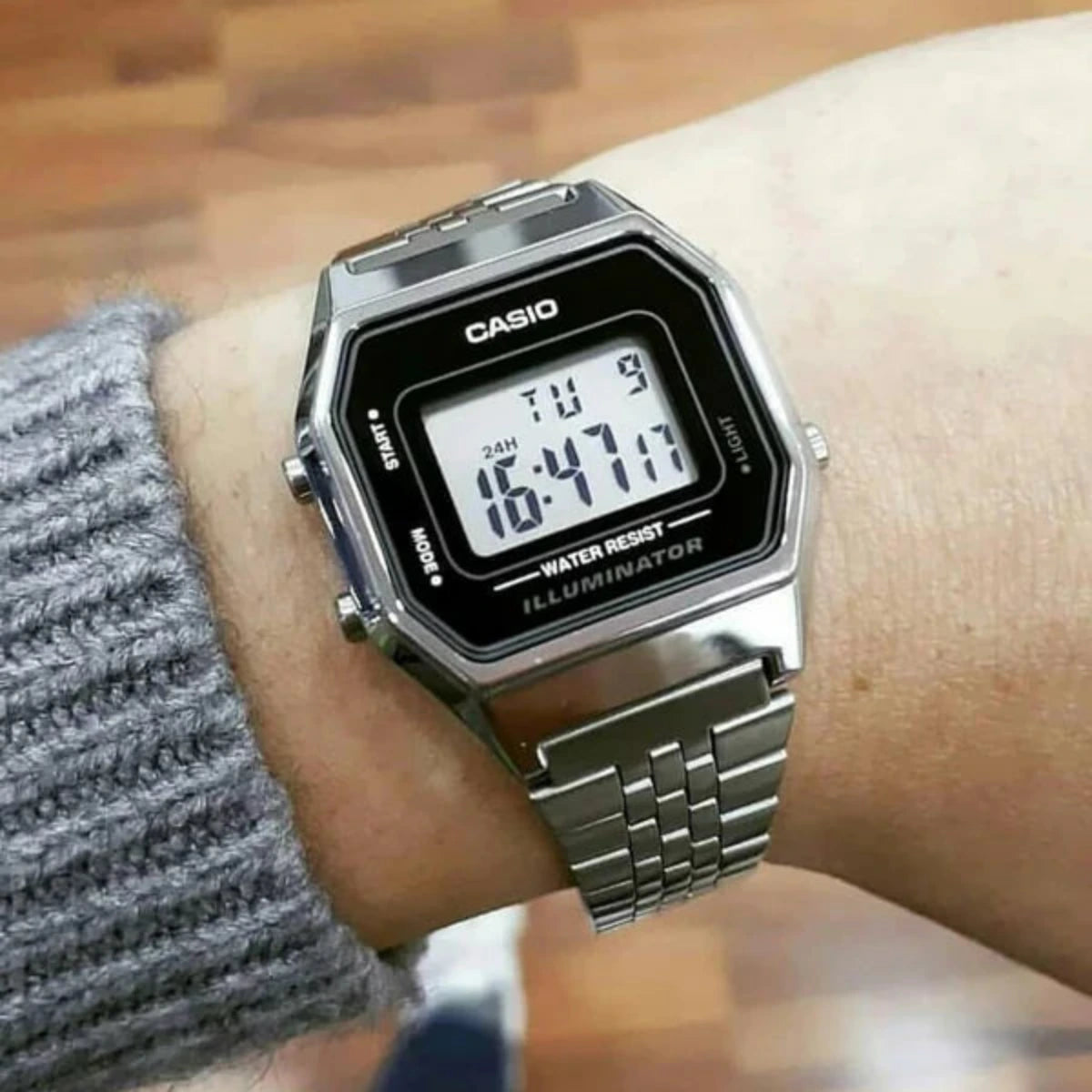 Casio - Vintage - LA680WA-1DF