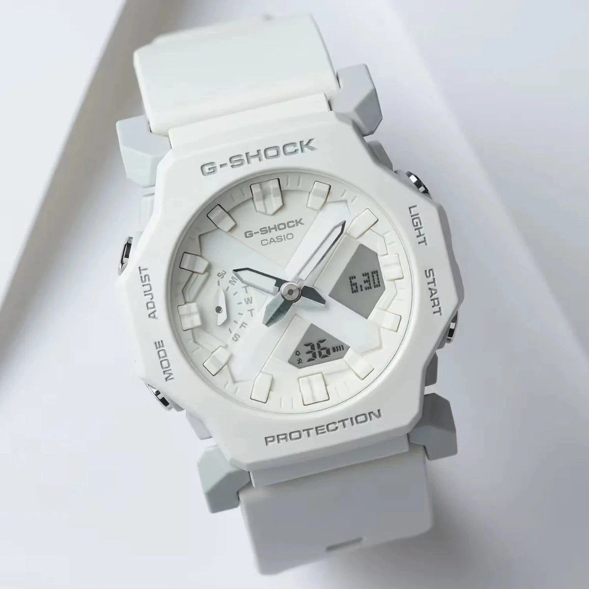 Casio - G-Shock - GA-2300-7ADR