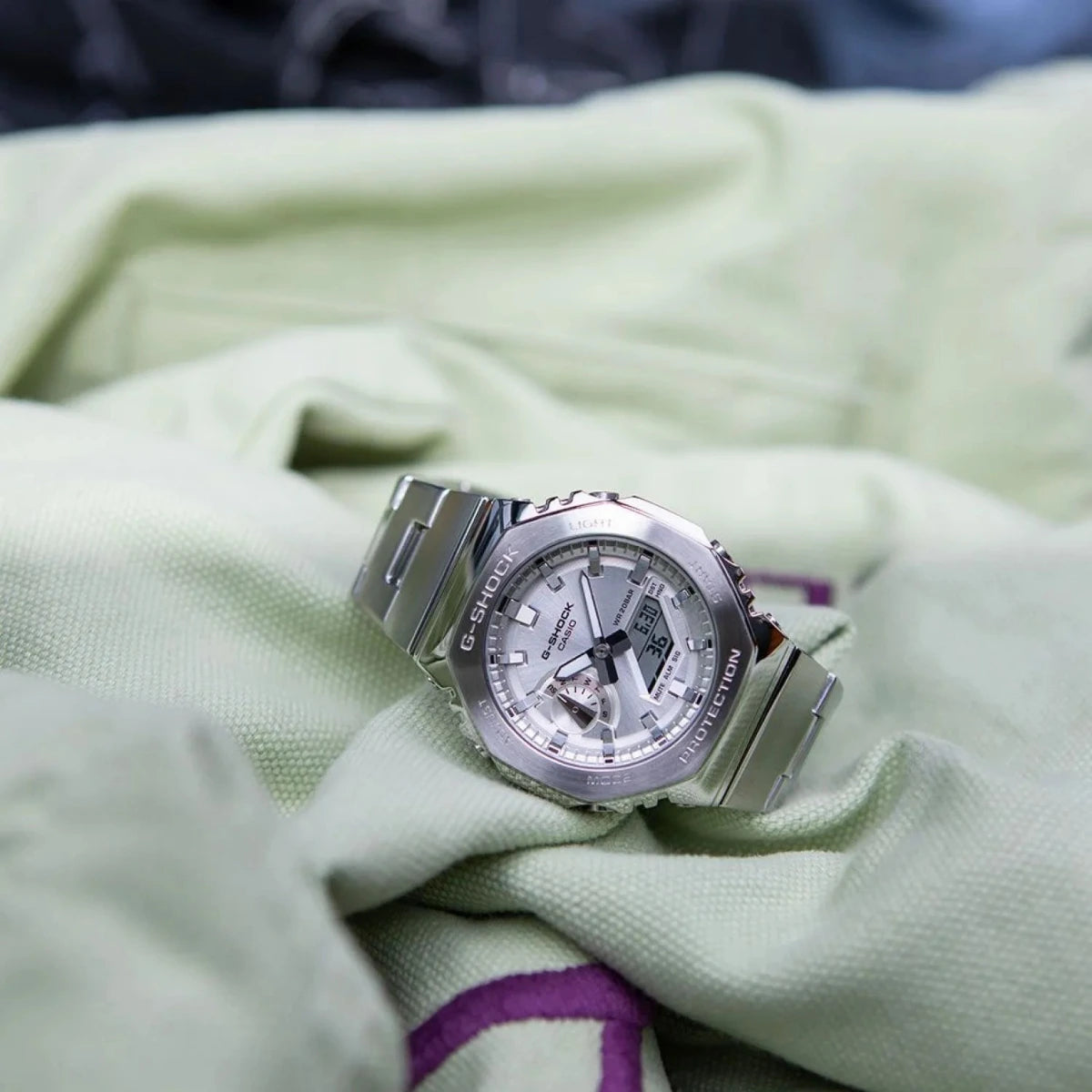 Casio - G-Shock - GM-2110D-7ADR