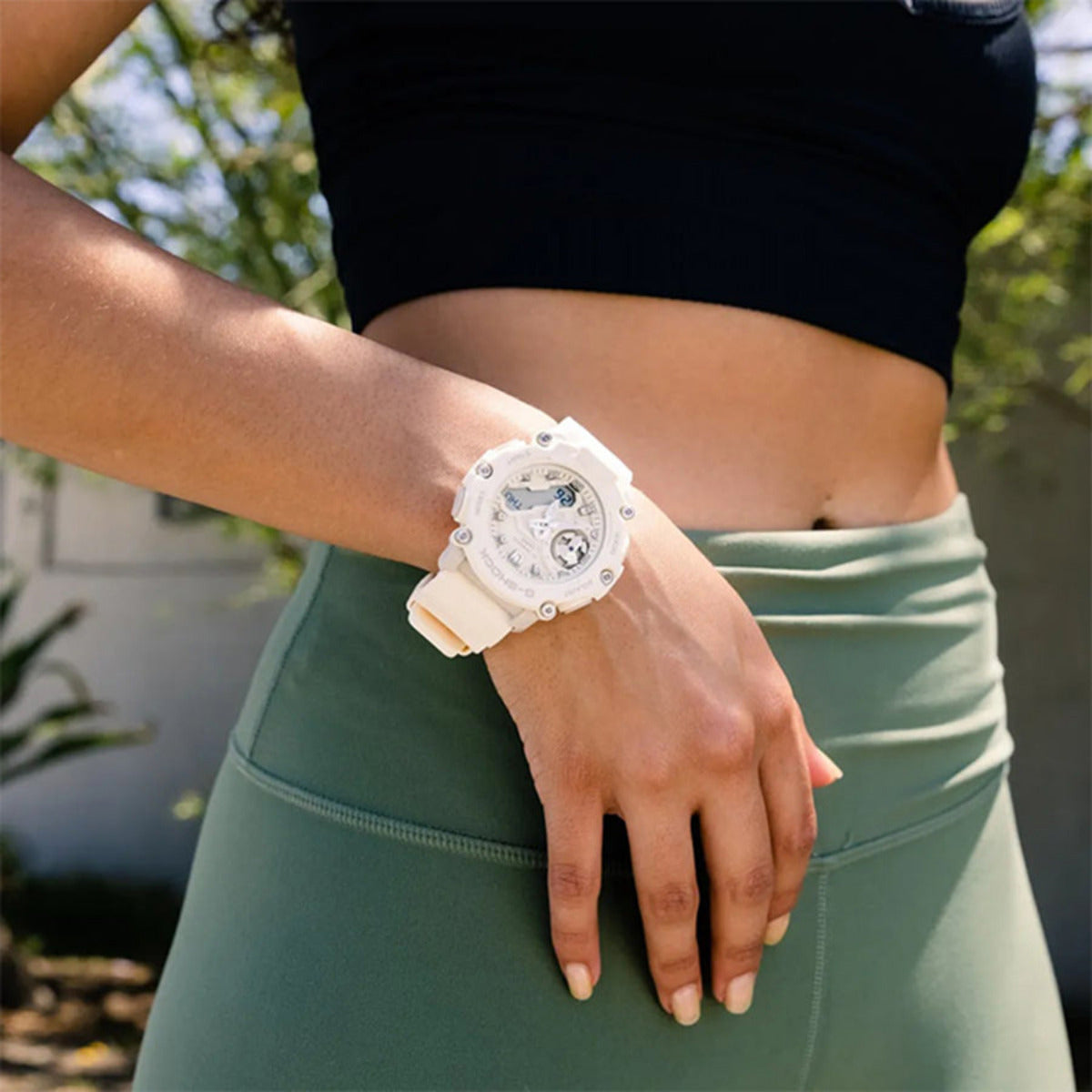 Casio - G-Shock - GMA-S2200-7ADR