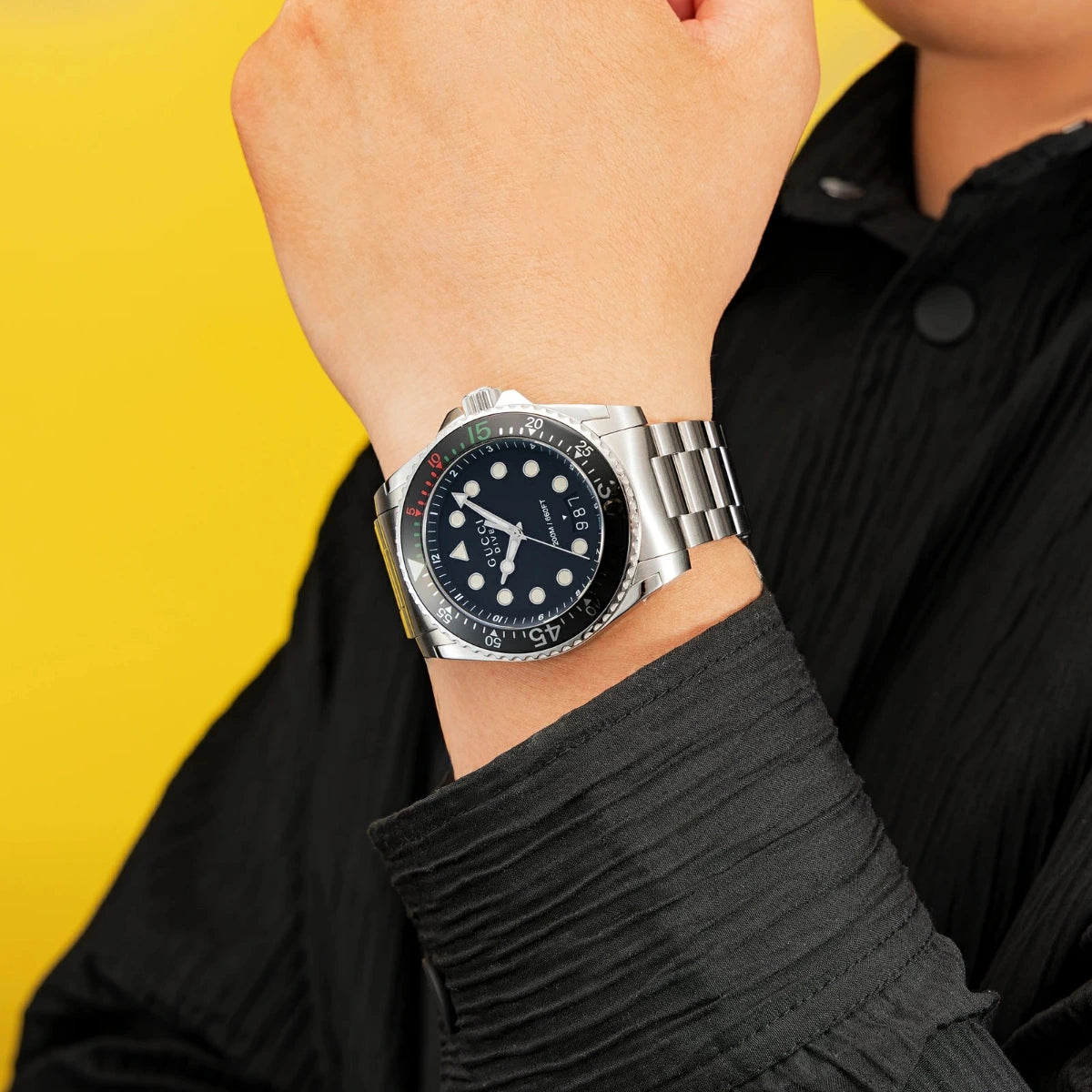 Gucci - Dive XL - YA136.208A