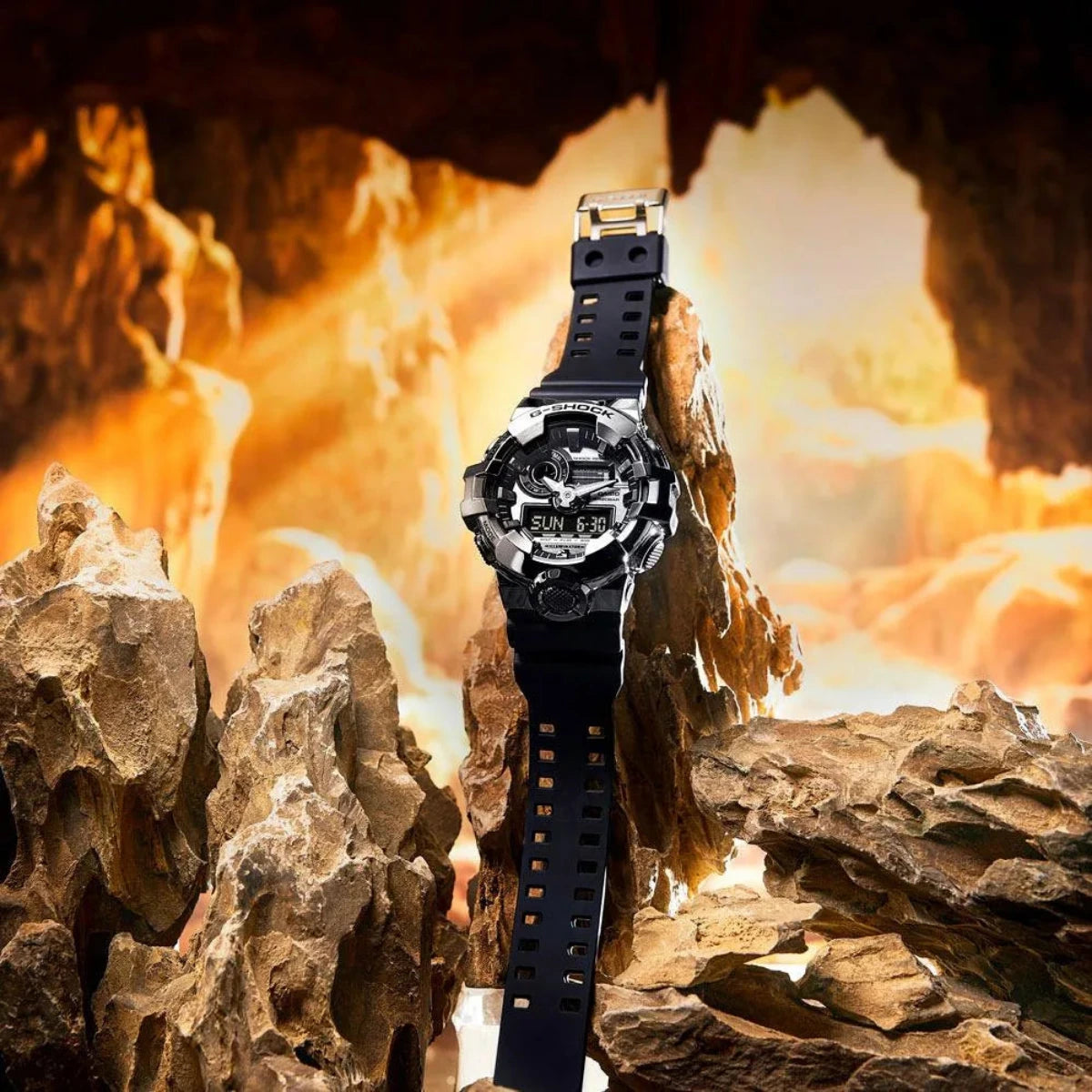 Casio - G-Shock - GM-700-1ADR