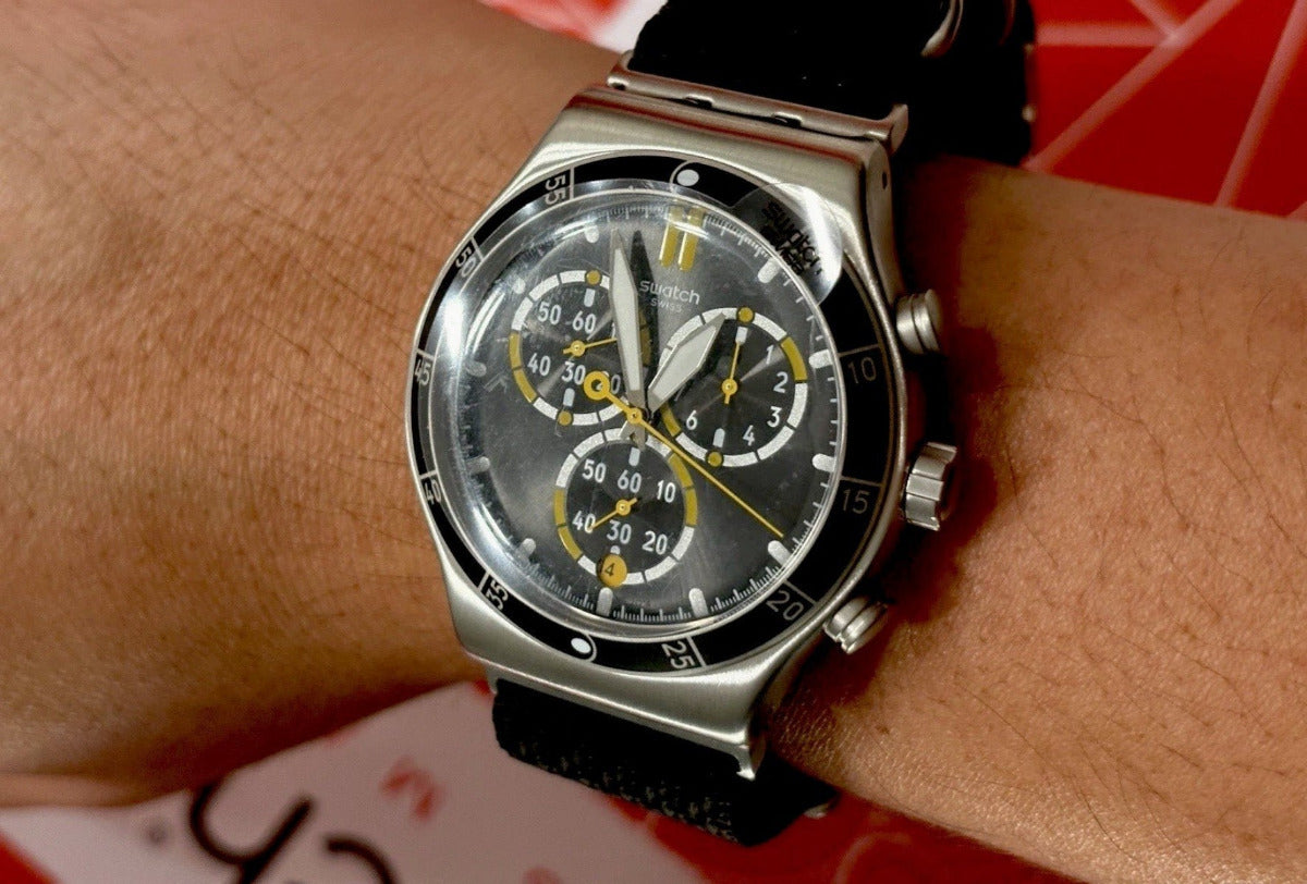 Swatch - Orange Teeth - YVS422