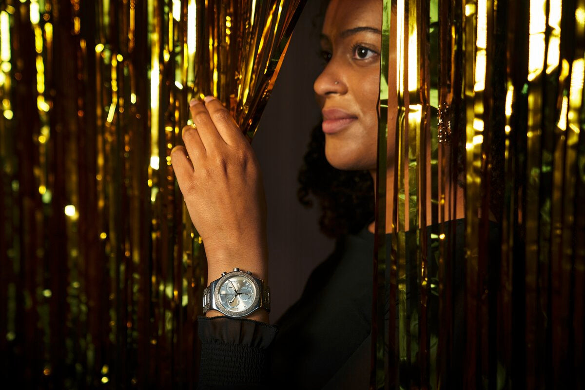 Swatch - Silver Explosion - YVS472G