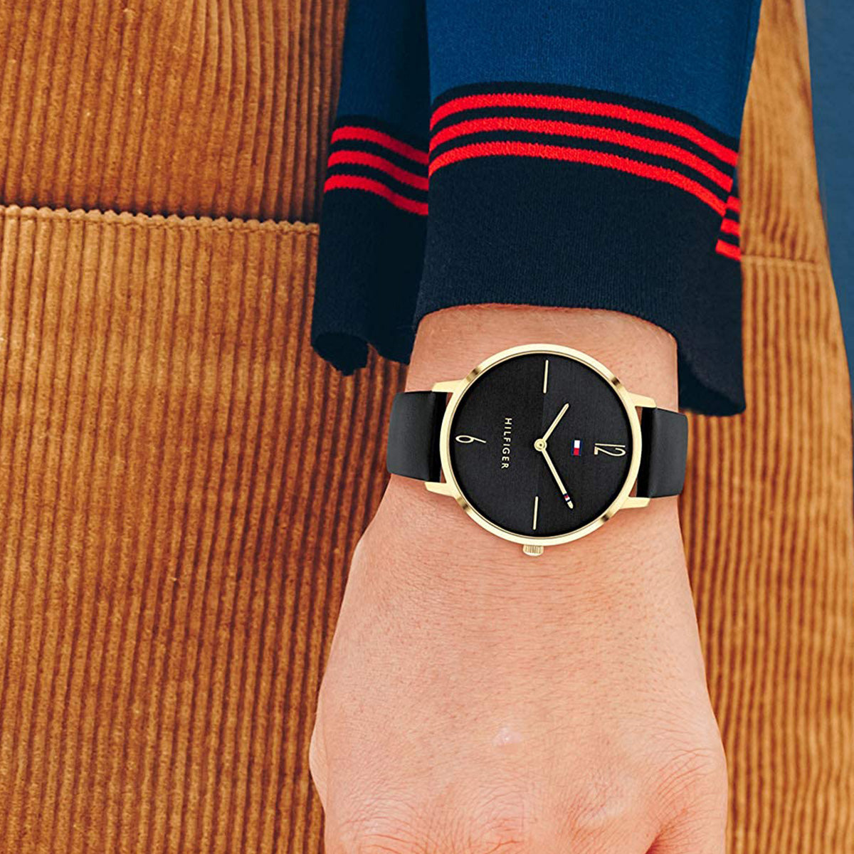 Tommy hand watch Clearance